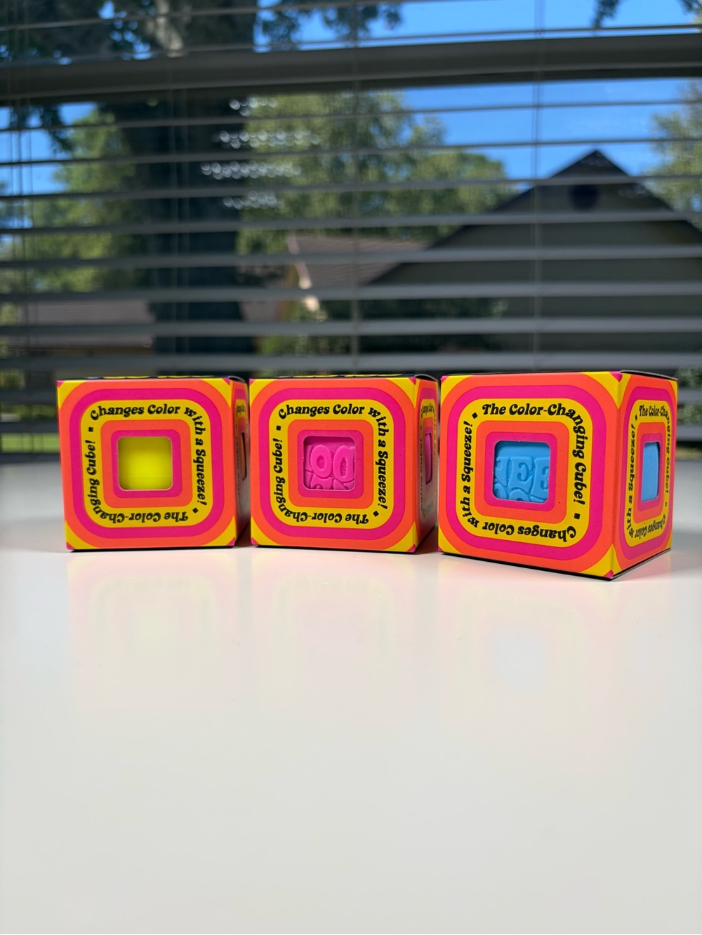 🌈 NeeDoh Change Cube - Set of 3 🌈